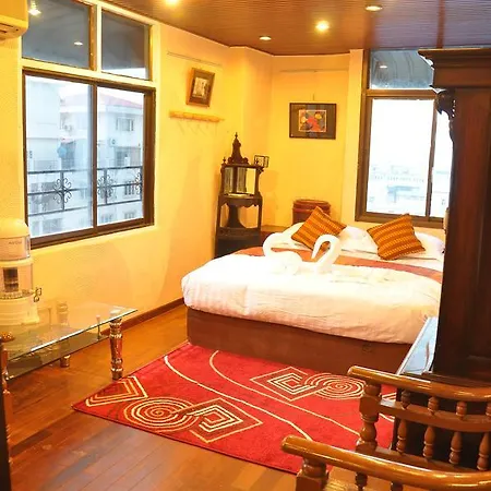 Asian Bliss Myanmar Hostel